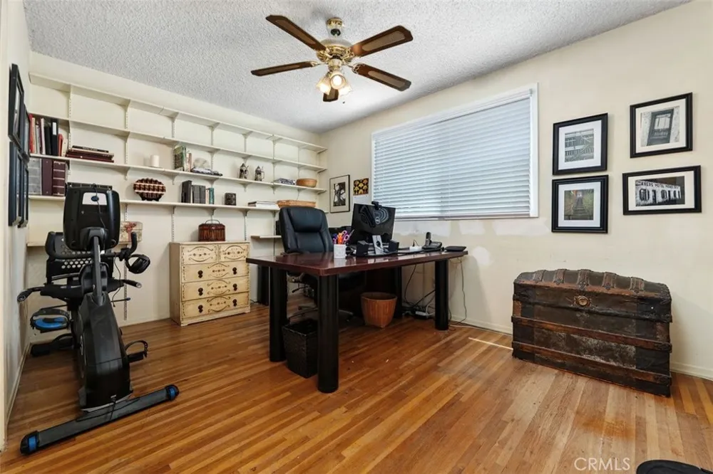 23349 Schoenborn Street West Hills, CA 91304