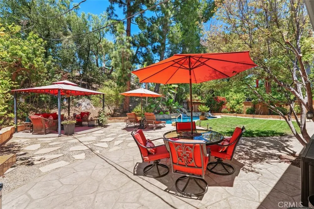 23349 Schoenborn Street West Hills, CA 91304