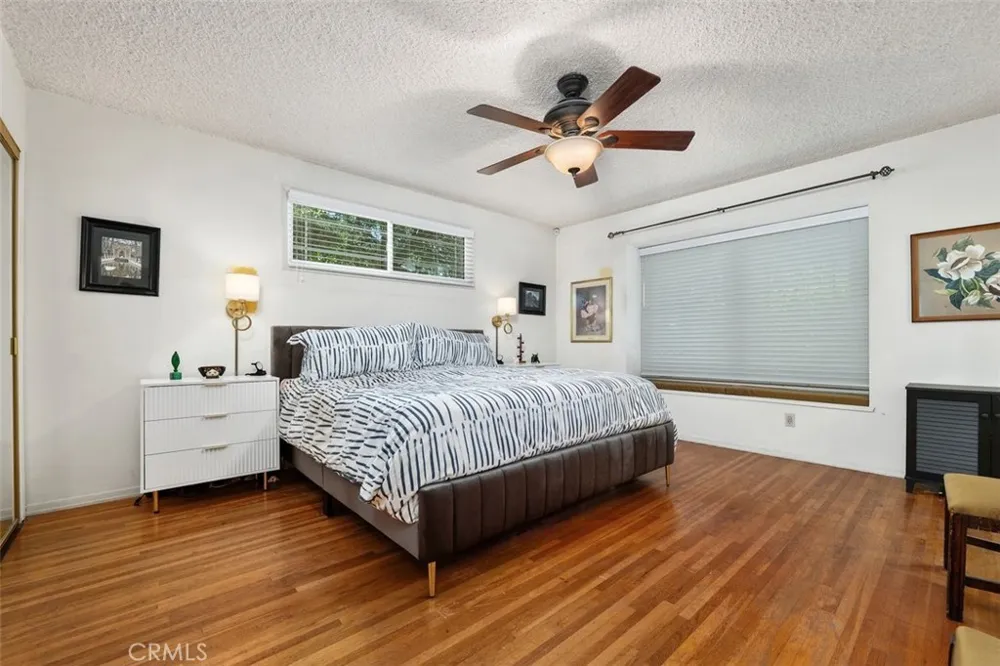 23349 Schoenborn Street West Hills, CA 91304