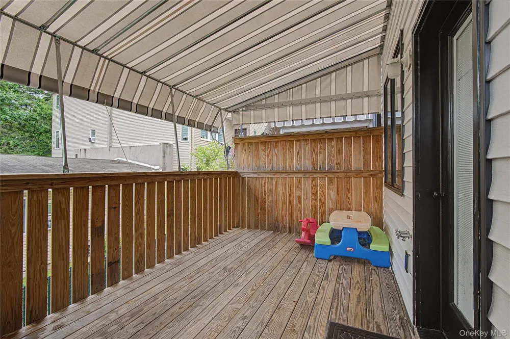 151 Blauvelt #214 Monsey, NY 10952