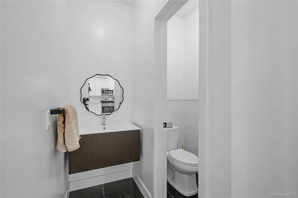 151 Blauvelt #214 Monsey, NY 10952