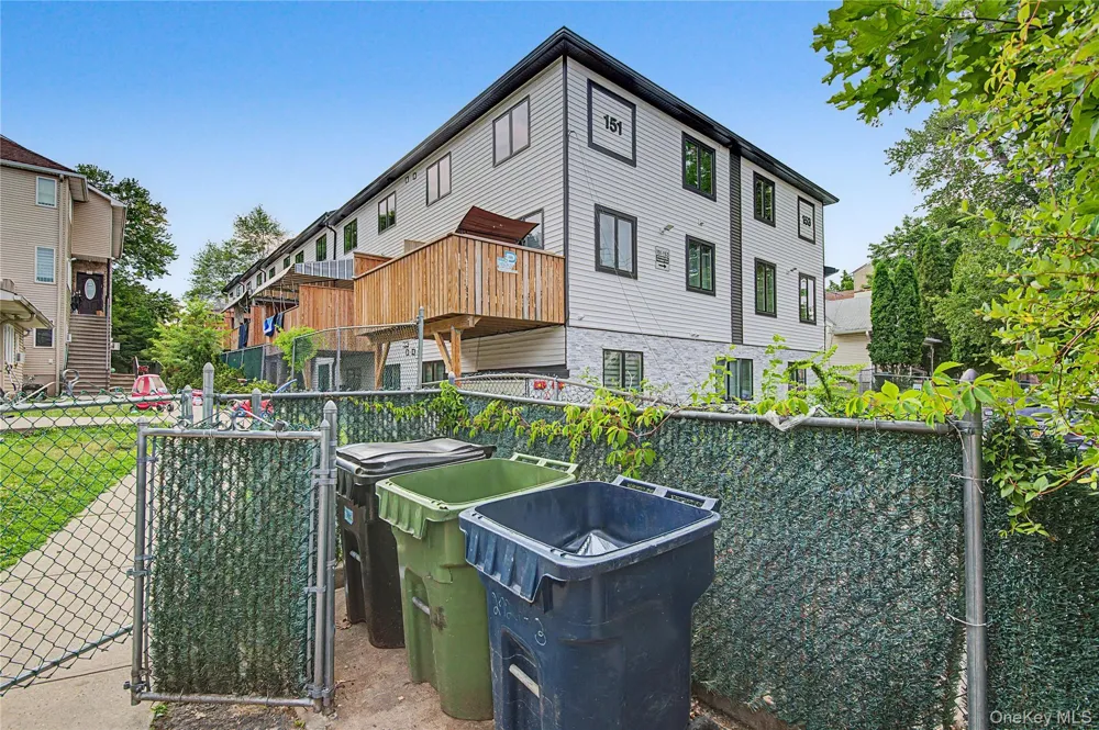 151 Blauvelt #214 Monsey, NY 10952