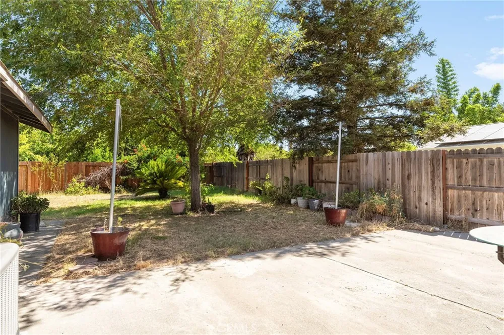 1033 Date Street Orland, CA 95963