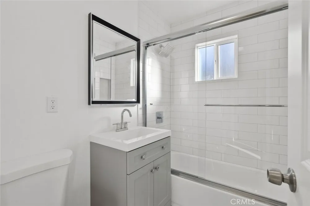 6661 Beck Avenue North Hollywood, CA 91606