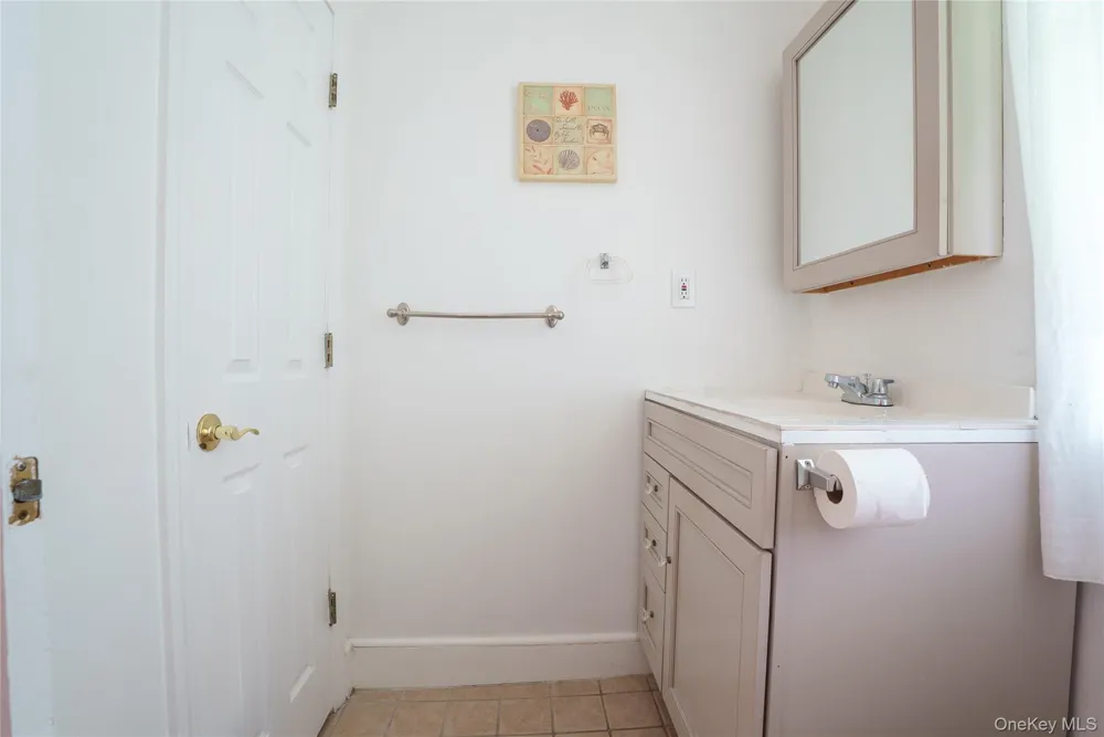 18 Worthington Drive W Carmel, NY 10512