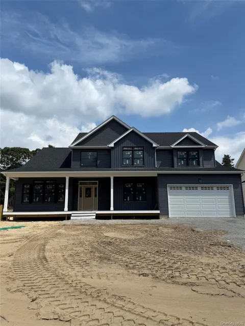 3 Greentree Court