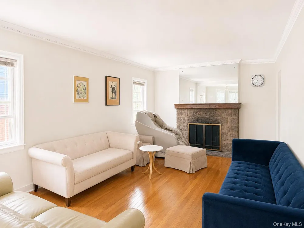 8018 217th Hollis Hills, NY 11427