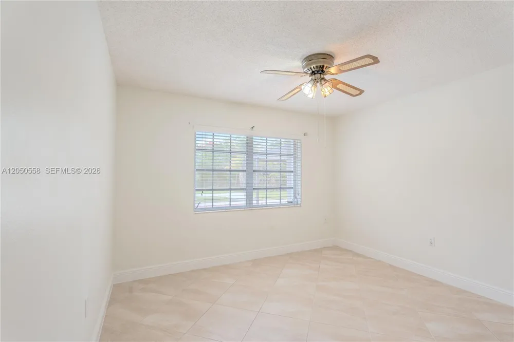 2431 SW 124th Ave Miami, FL 33175