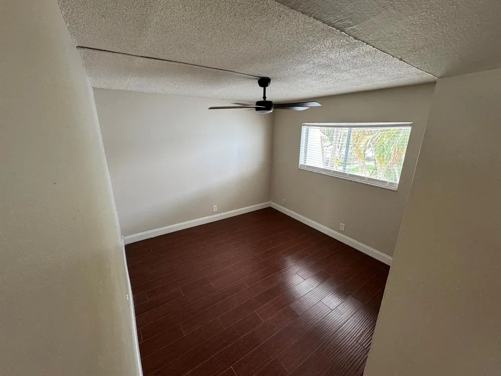 725 Hummingbird Way #210 North Palm Beach, FL 33408