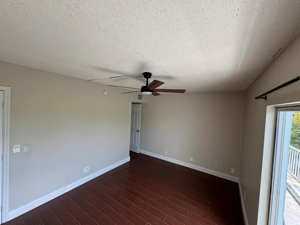 725 Hummingbird Way #210 North Palm Beach, FL 33408