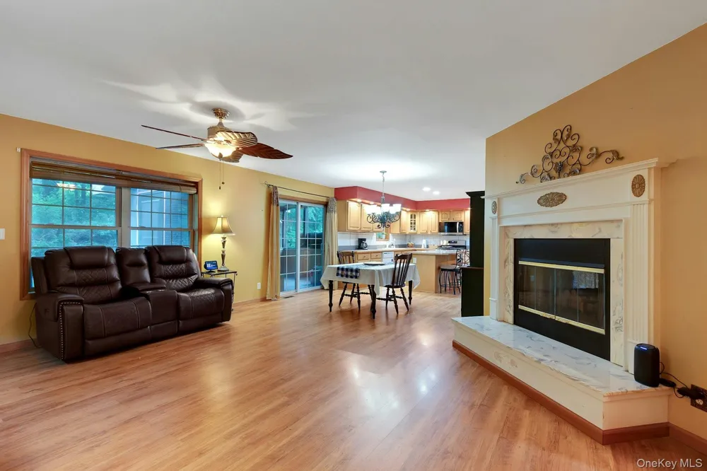 188 Hoyt Street Port Ewen, NY 12466