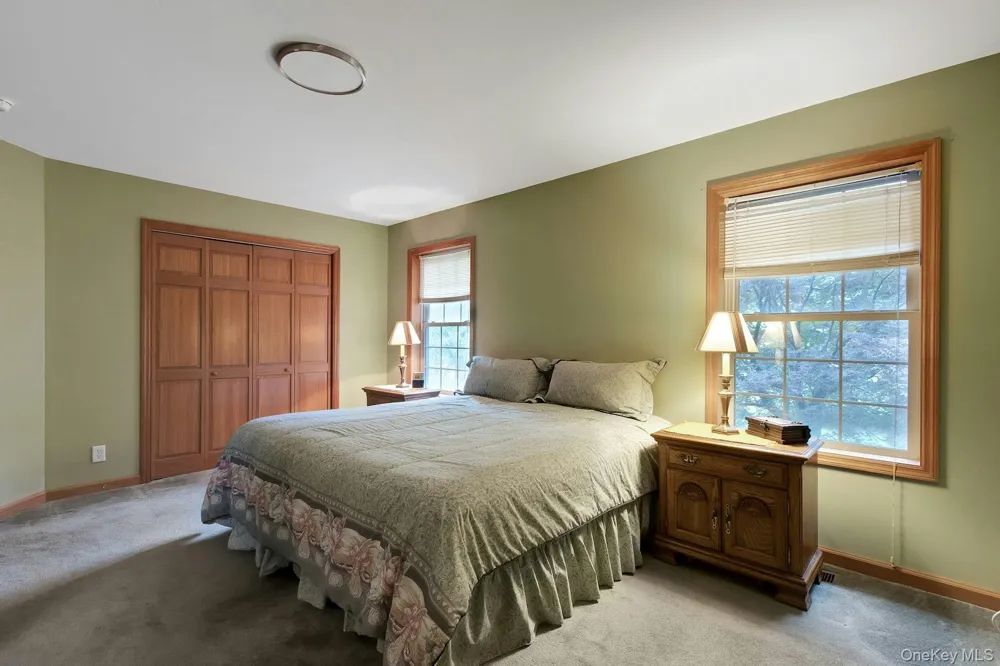 188 Hoyt Street Port Ewen, NY 12466
