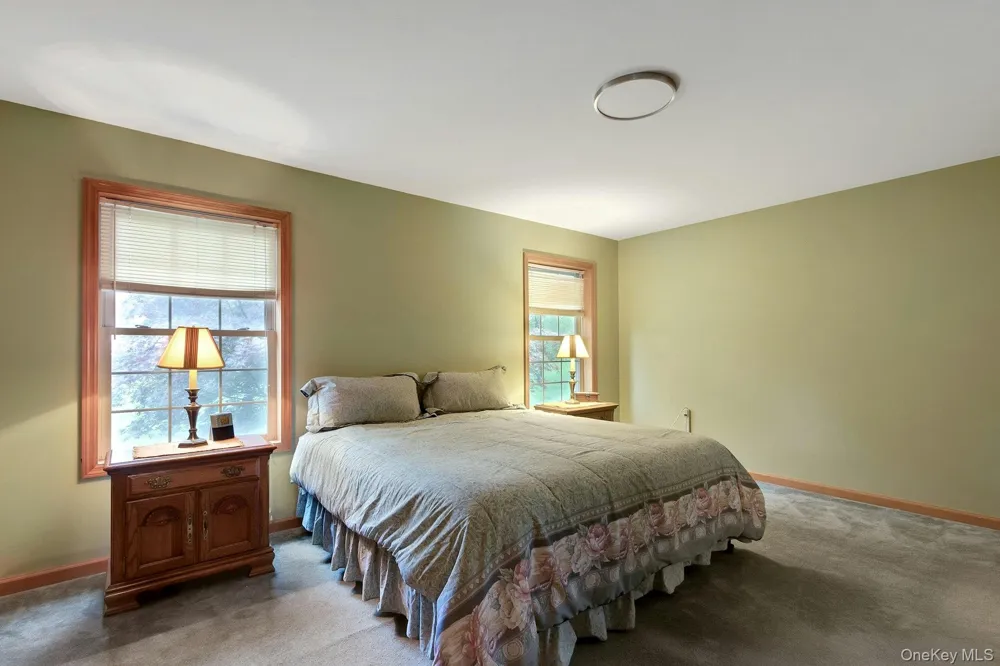 188 Hoyt Street Port Ewen, NY 12466