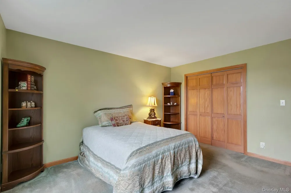 188 Hoyt Street Port Ewen, NY 12466