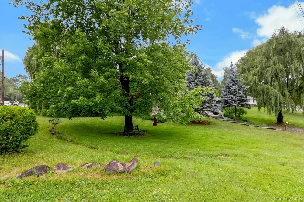 188 Hoyt Street Port Ewen, NY 12466