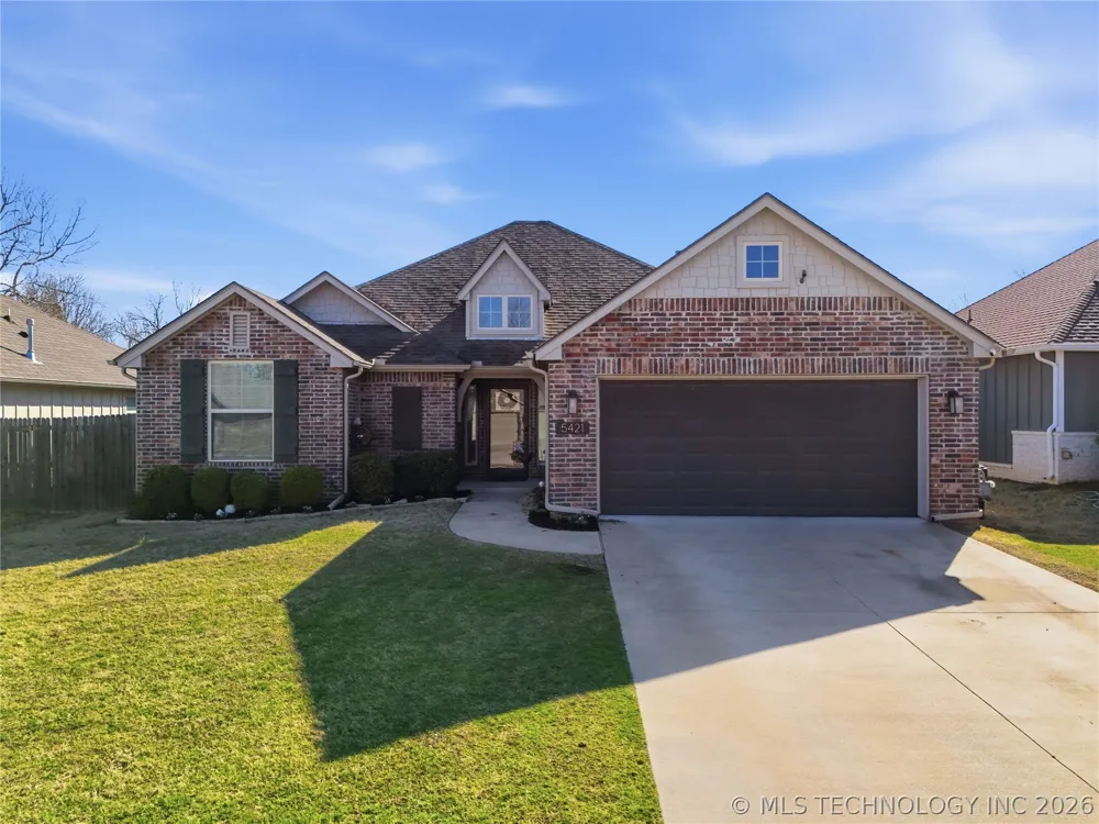 5421 Skylane Drive Sand Springs, OK 74063