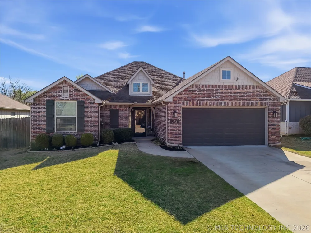 5421 Skylane Drive Sand Springs, OK 74063