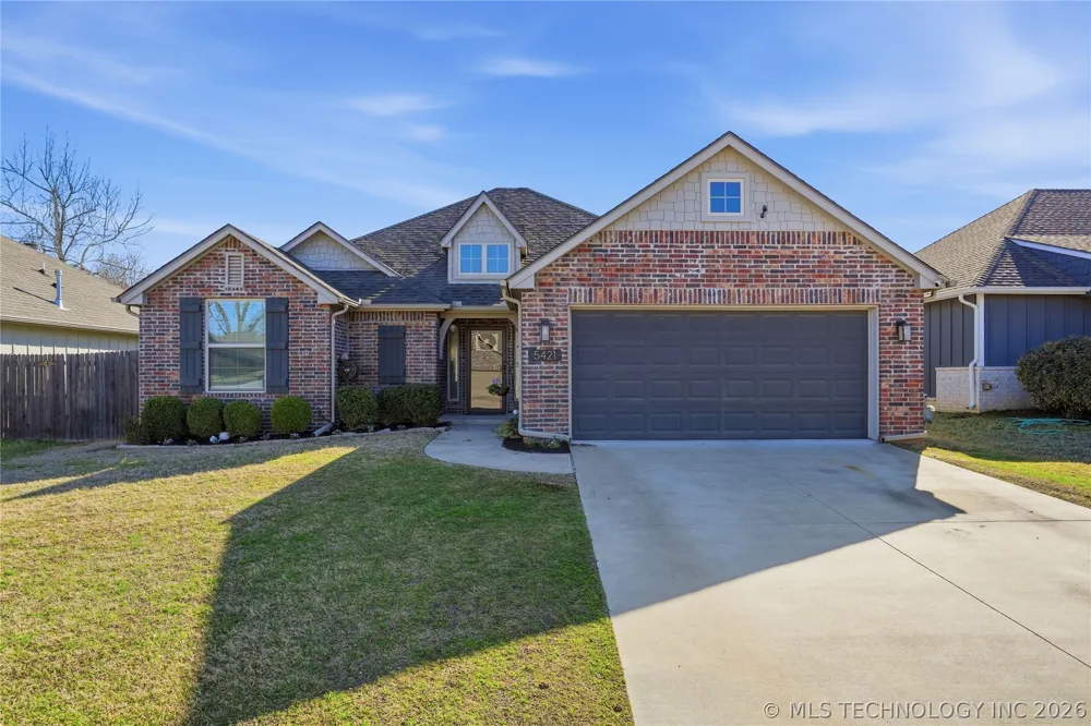 5421 Skylane Drive Sand Springs, OK 74063