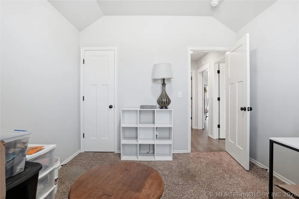 5421 Skylane Drive Sand Springs, OK 74063