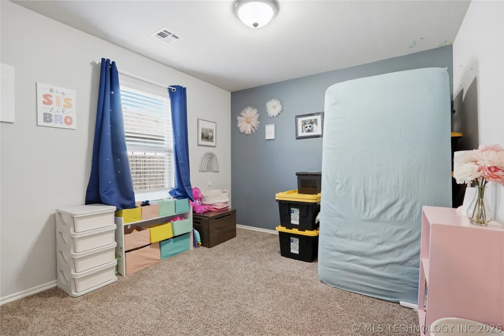 5421 Skylane Drive Sand Springs, OK 74063