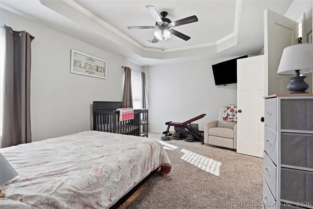 5421 Skylane Drive Sand Springs, OK 74063