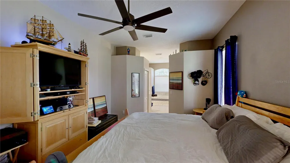9101 WOODBRIDGE OAK TERRACE Orlando, FL 32825