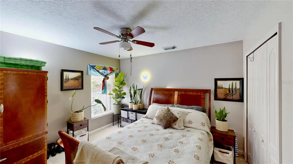 9101 WOODBRIDGE OAK TERRACE Orlando, FL 32825