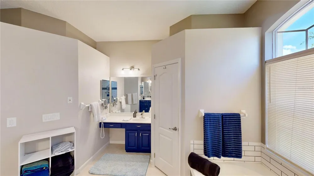 9101 WOODBRIDGE OAK TERRACE Orlando, FL 32825