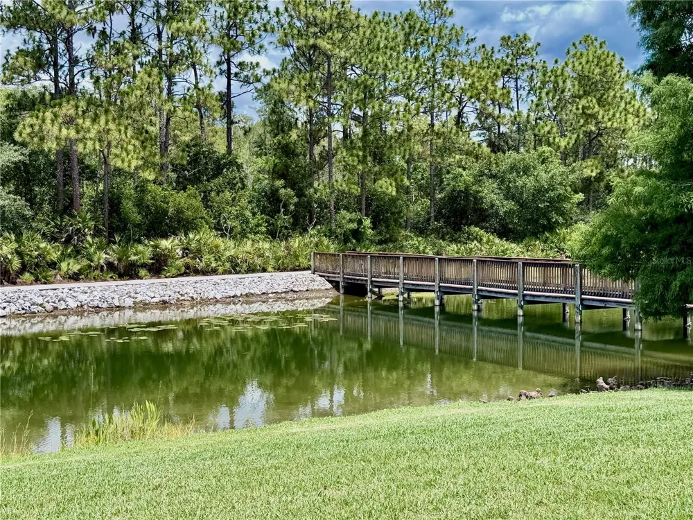 9101 WOODBRIDGE OAK TERRACE Orlando, FL 32825