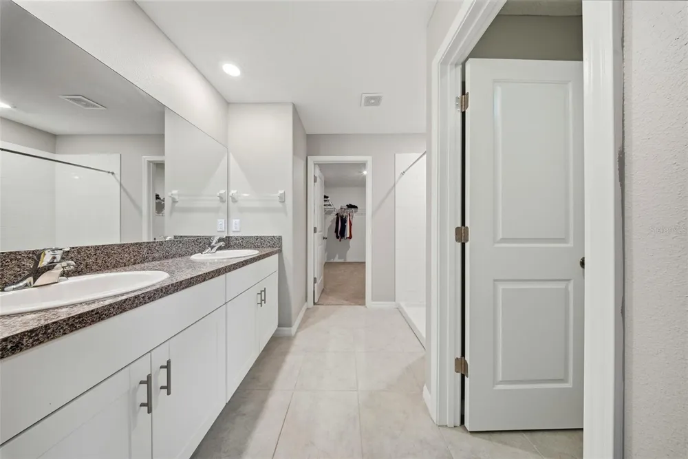 15617 CHARR ISLAND STREET Sun City Center, FL 33573