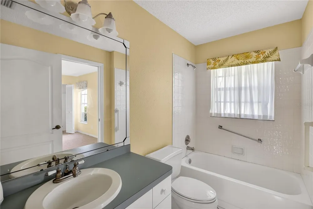 1803 ASHLEY DRIVE Venice, FL 34292