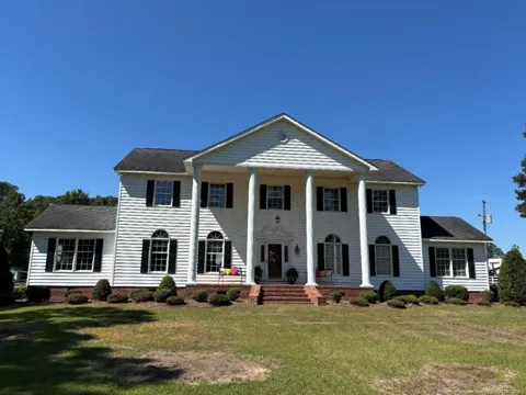 3744 NC HWY 210 Highway