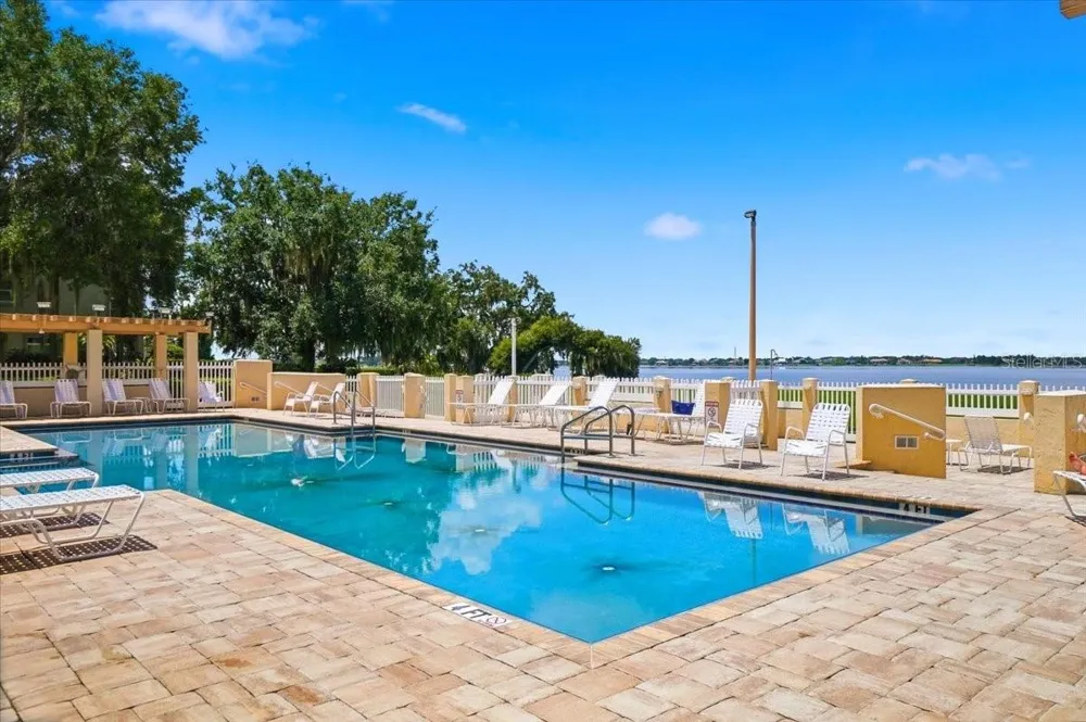 7902 WATERVIEW WAY Winter Haven, FL 33884