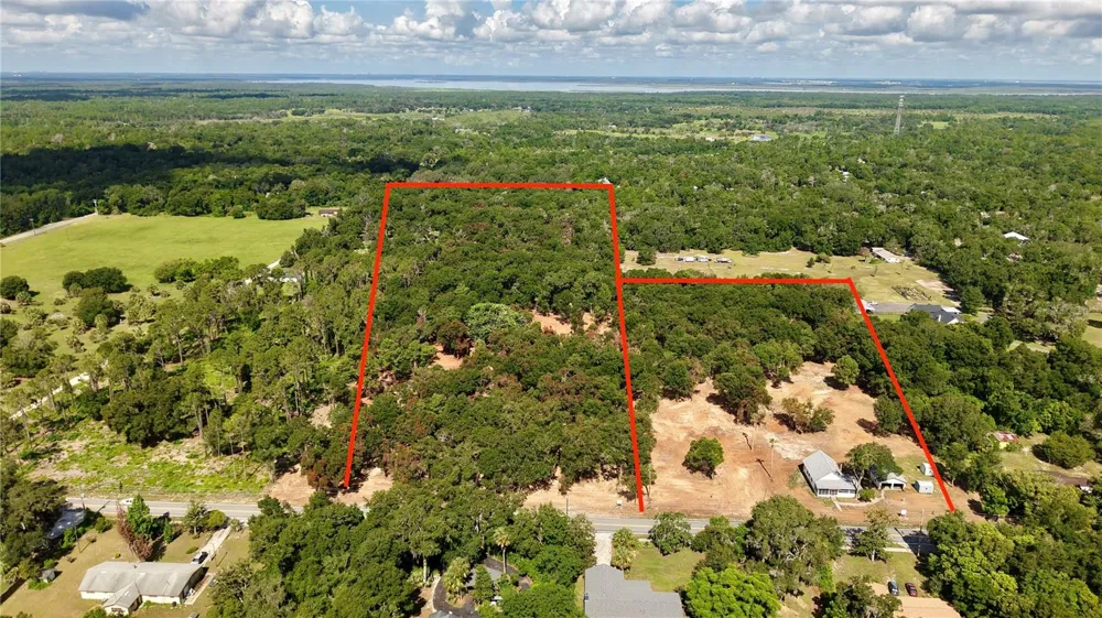 450 OLD GENEVA ROAD Geneva, FL 32732
