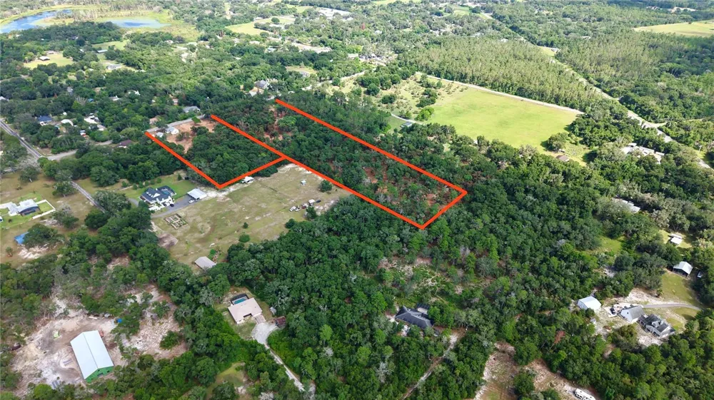 450 OLD GENEVA ROAD Geneva, FL 32732