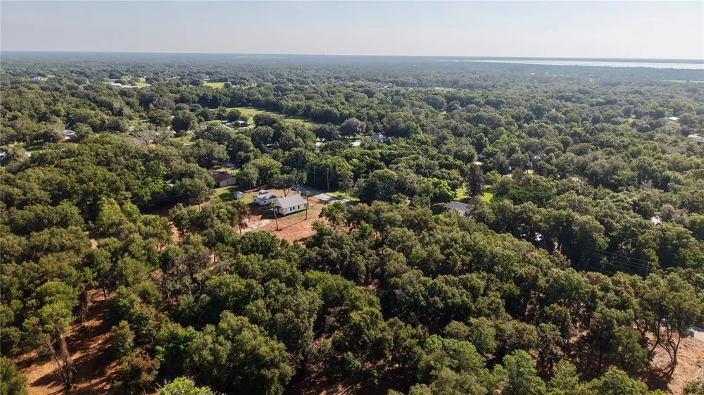 450 OLD GENEVA ROAD Geneva, FL 32732