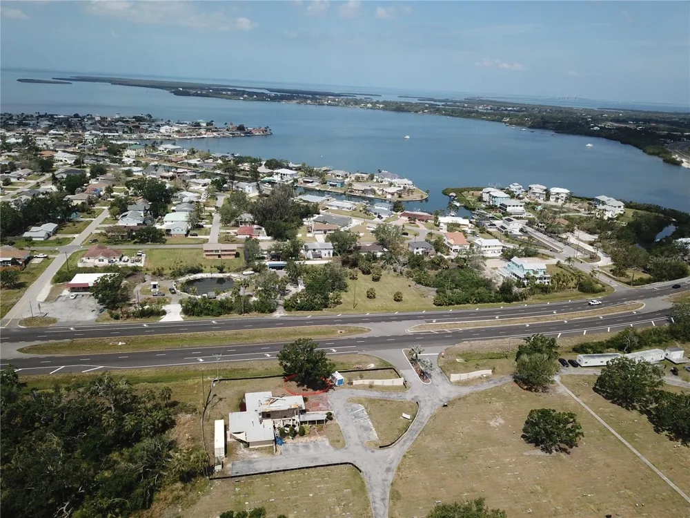 5405 US HIGHWAY 19 Palmetto, FL 34221
