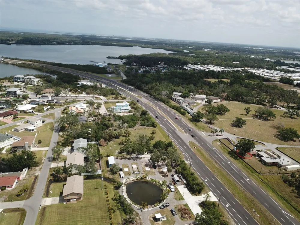 5405 US HIGHWAY 19 Palmetto, FL 34221