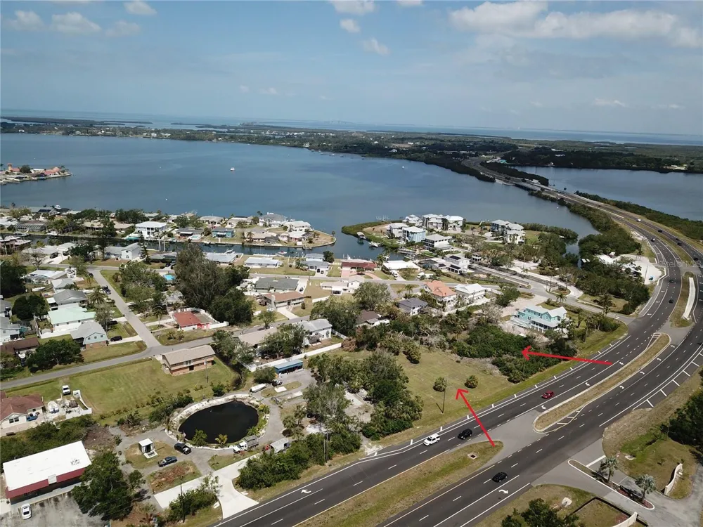 5405 US HIGHWAY 19 Palmetto, FL 34221