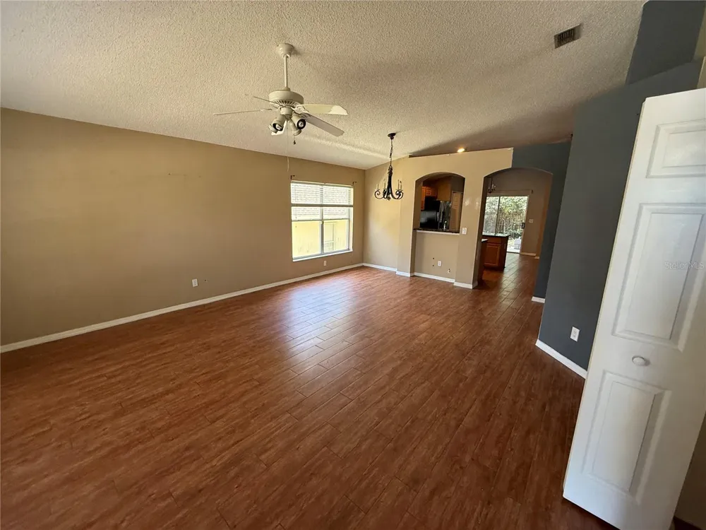 10536 RODONDO DRIVE Orlando, FL 32817