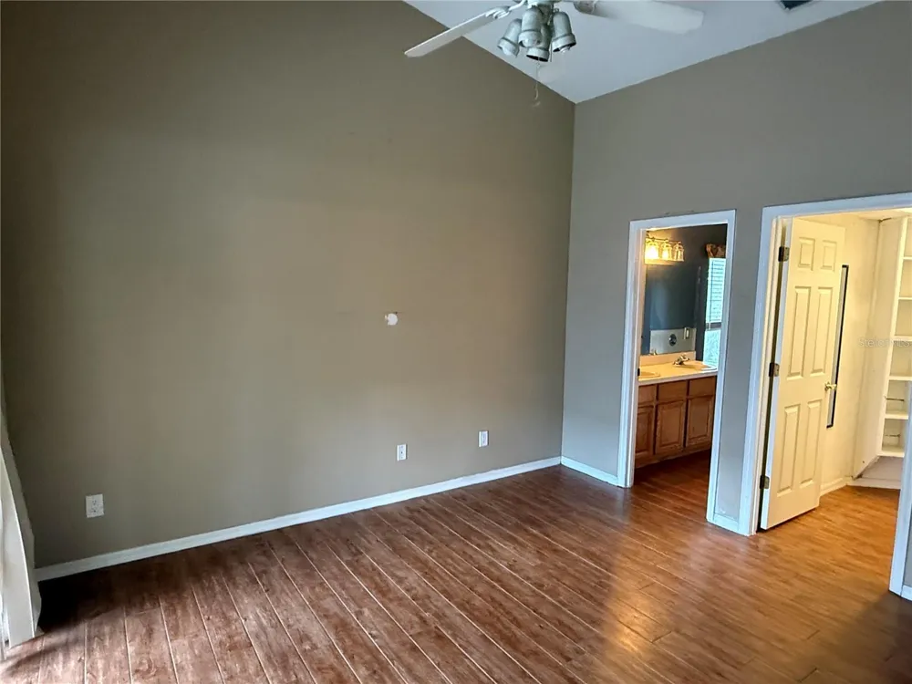 10536 RODONDO DRIVE Orlando, FL 32817
