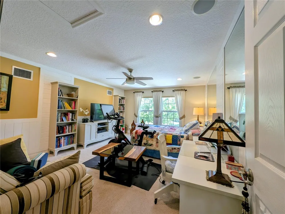 3214 NEEDLEGRASS LANE Harmony, FL 34773