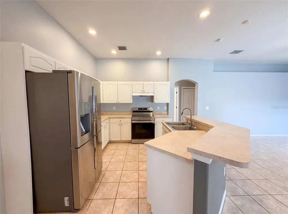 222 TAYLOR BAY LANE Brandon, FL 33510