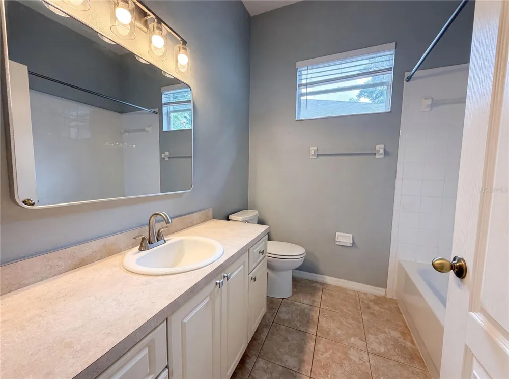 222 TAYLOR BAY LANE Brandon, FL 33510