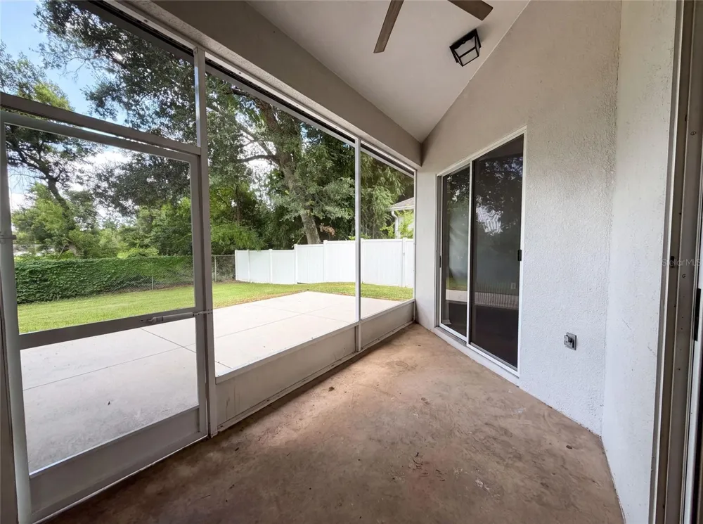222 TAYLOR BAY LANE Brandon, FL 33510