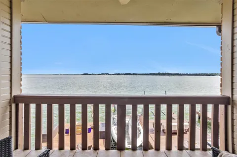 801 River Road #104E