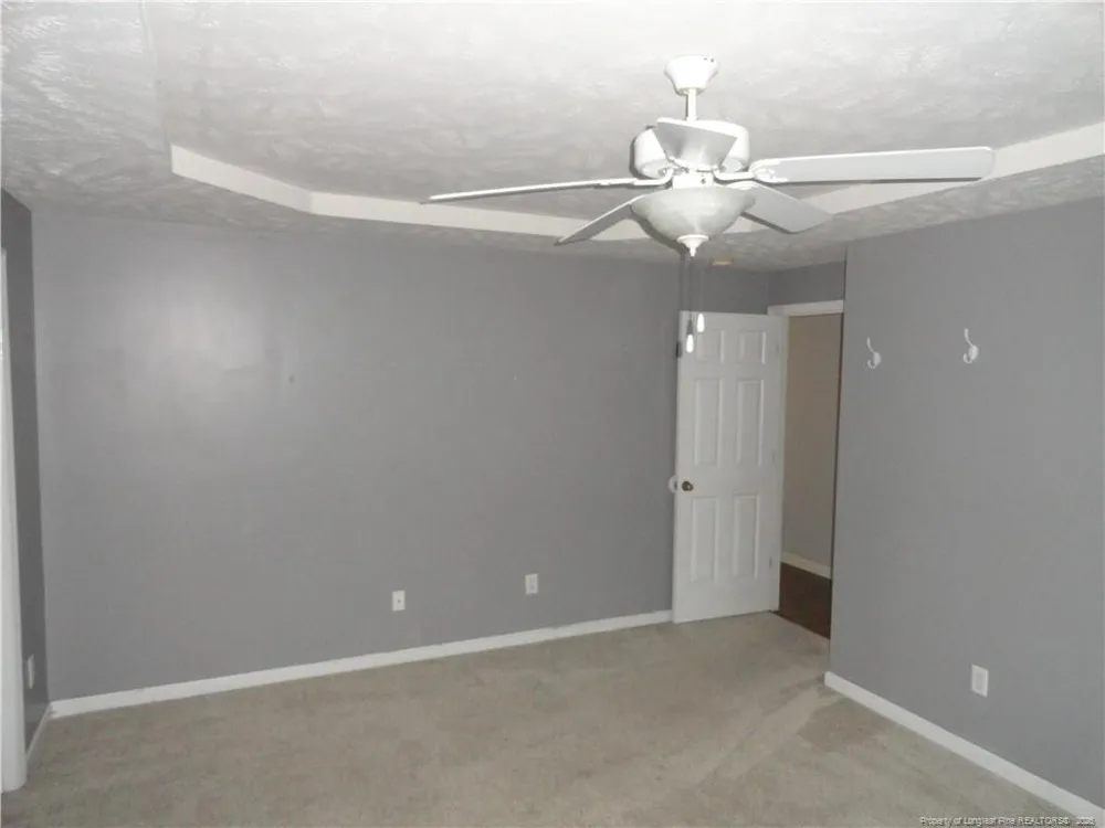 172 Emma Lane Raeford, NC 28376