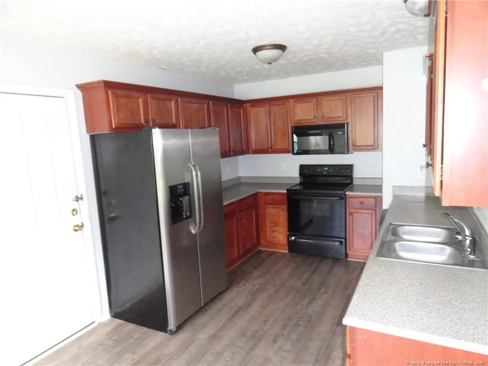 172 Emma Lane Raeford, NC 28376