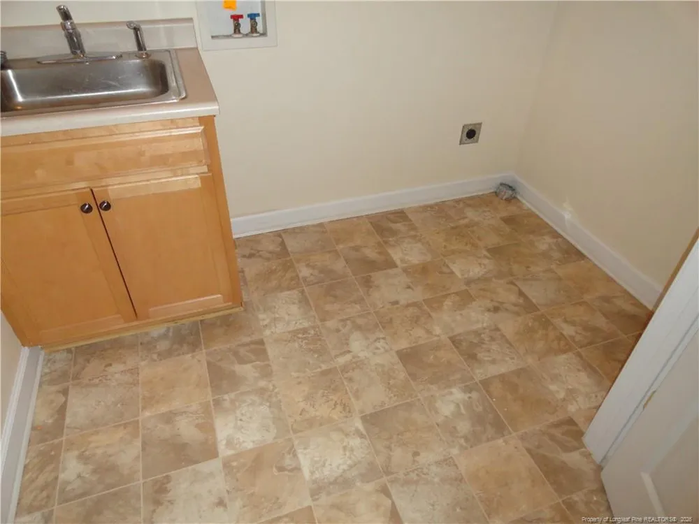 1107 Thistle Gold Drive Hope Mills, NC 28348