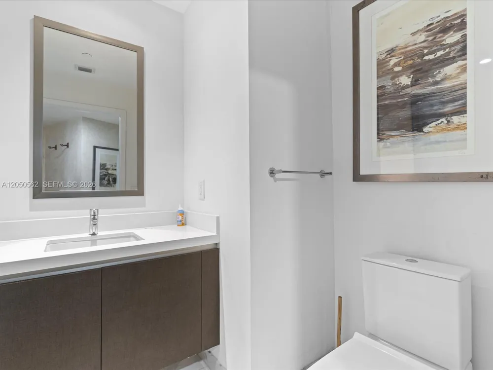 851 NE 1st Ave #3000 Miami, FL 33132